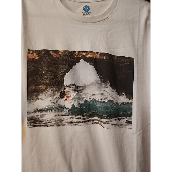 Vast Life Graphic T-Shirt Size XL White Surfing Beach NWT CR10 Excellent New - Picture 2 of 5